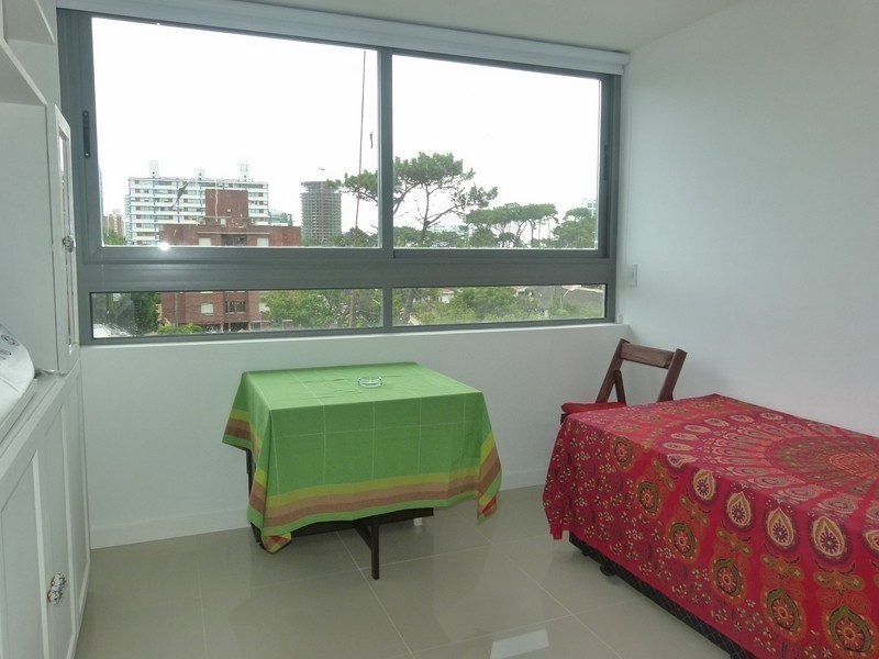 Departamento en Brava en alquiler 